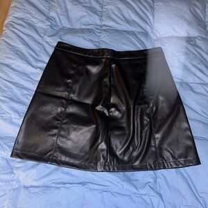 Women’s Faux Leather Mini Skirt